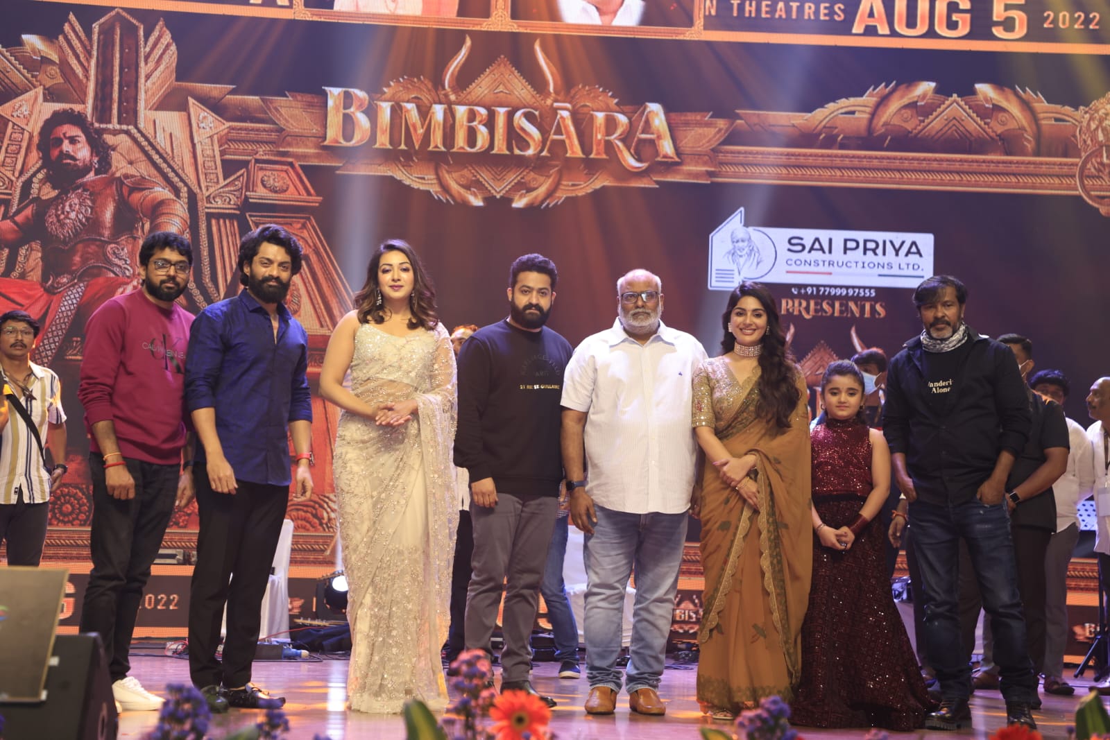 Kalyanram's 'Bimbisara' Pre Release Event Grandly - Cinemarangam